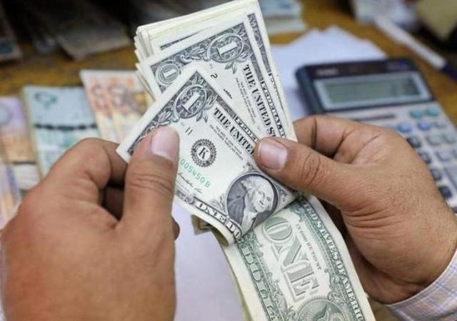 继美国印钞把危机转移亚洲后，中国打破沉默发出信号，新加坡更狠