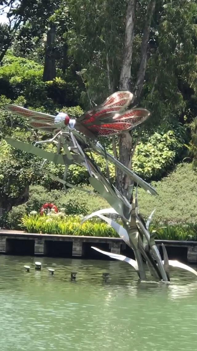 新加坡免费景点滨海湾花园，风景如画