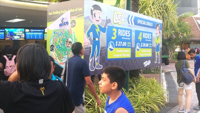 映象胶囊@新加坡，圣淘沙，乘坐免费穿梭巴士，前往狂欢海滩！