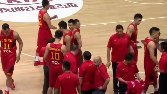 2015年亚洲男子篮球锦标赛中国VS新加坡第一节：男篮单节狂赢24分