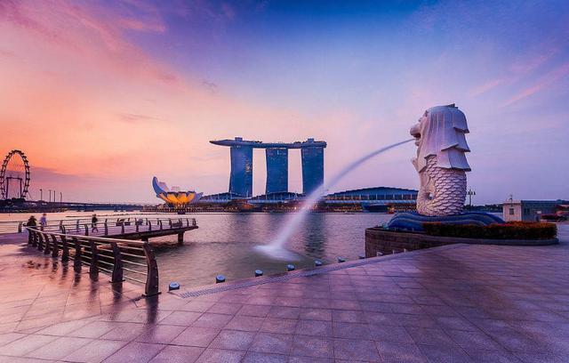 为什么新加坡的人口密度是中国的54倍多，却不会拥挤呢？