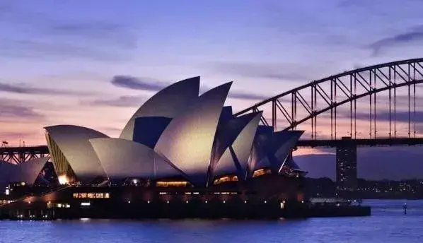 十大全球最有钱的国家，澳大利亚排第十，美国只能排第七