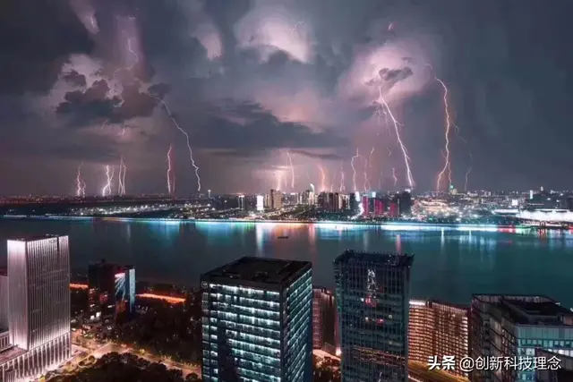 赌王何鸿燊到底是干啥的？知道的人寥寥无几