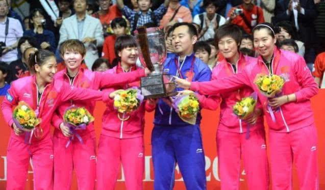 刘诗雯3-0横扫日本冠军，中国队豪取8个3-0，6年前世乒赛霸气夺冠