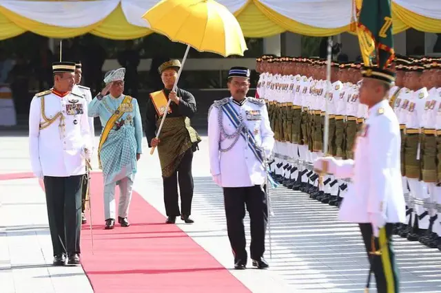 曾经的马来西亚属于中国？走进奇特的大马王室......