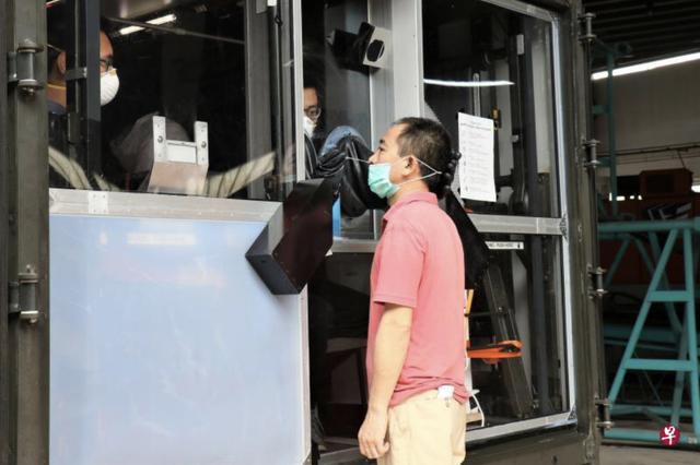 扩大检测规模，新加坡设移动式检测站