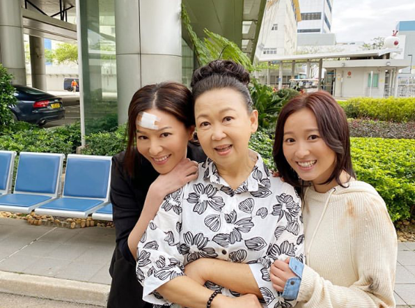 周星驰"御用奶妈"曝TVB的工资加油都不够，拍戏还被人抢台词