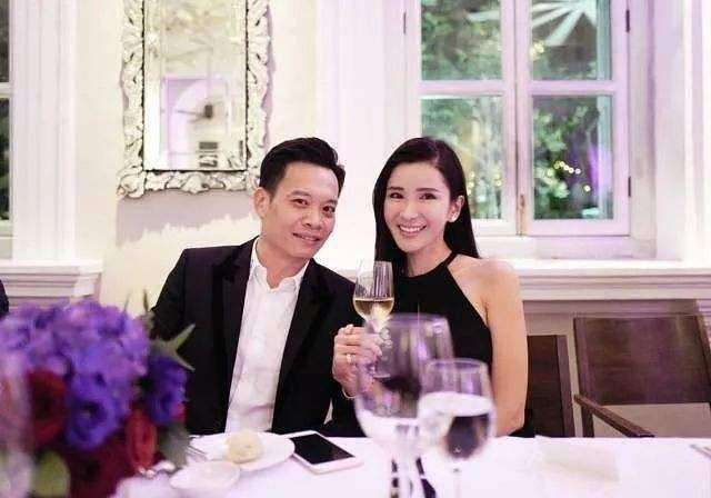 新加坡第一美女，离婚收2亿每月200万零花钱，转身收获小12岁男友