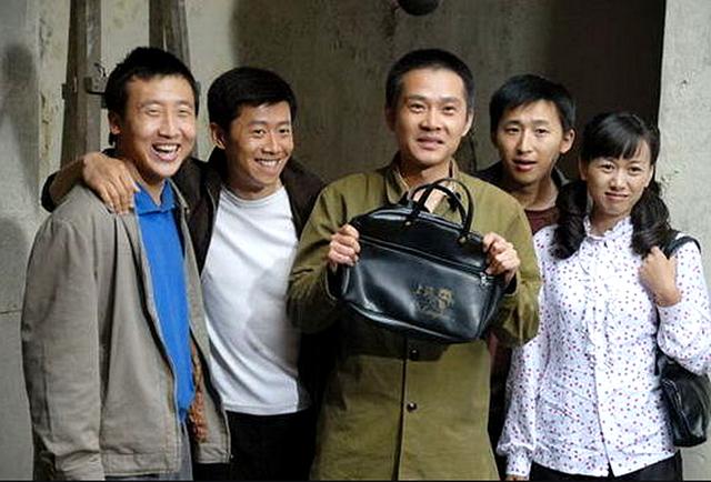 从“三转一响带咔嚓”讲起的大连老牌子