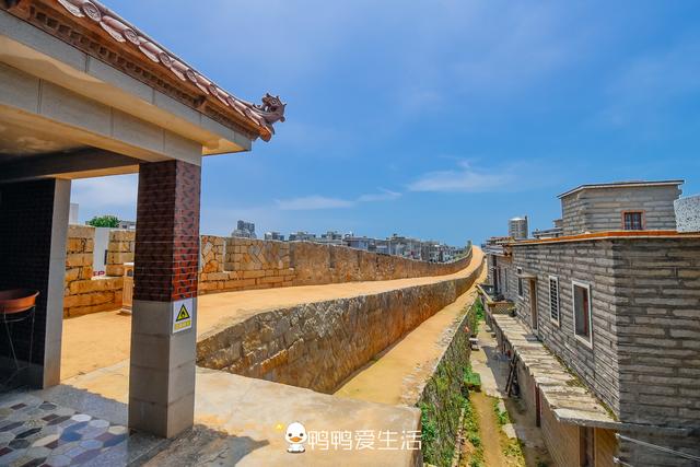 福建600年小众石头城，沧海边古城下处处是风景，被誉为天然影棚