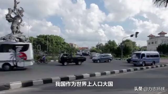 中国拿下“世界大港”，年赚150亿，新加坡：这下捞不到中国的钱