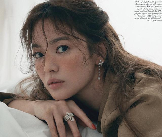 宋慧乔《ELLE》新加坡版五月刊，写真全收录，仿佛晒伤的仙女