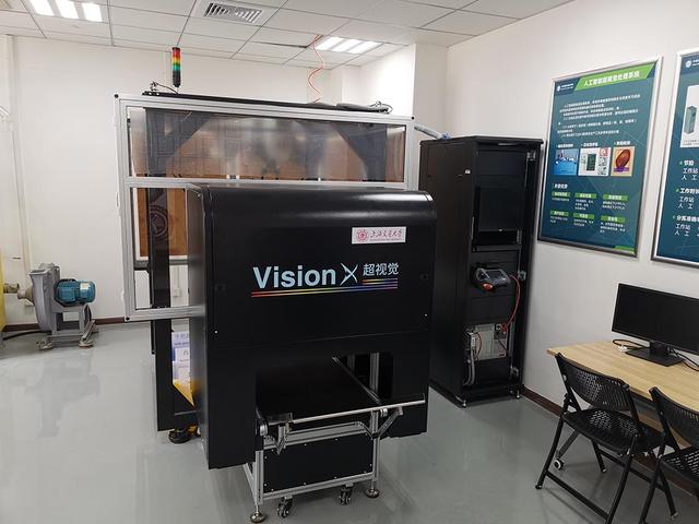 机器人分拣垃圾、餐厨垃圾发电……上海交大带来这些低碳成果