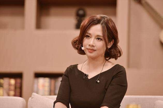 遭遇母亲殴打、姐妹背叛，老公自称丁克，参加《乘风破浪》被淘汰