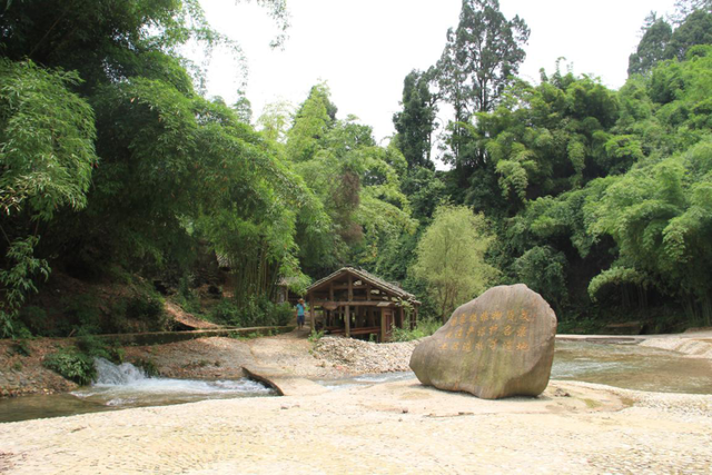 非遗见美 | 土法造纸、花鼓舞、苗族跳场…带你探寻乌当区非遗风采