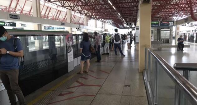 新加坡新增344例、累计破计3万7527例，汗！十万人面临失业