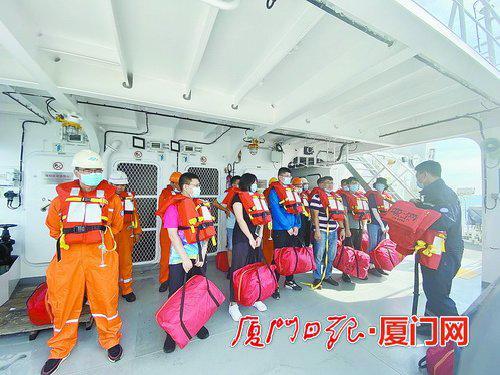 “嘉庚”号科考船昨开启南海探索之旅 全程3600海里