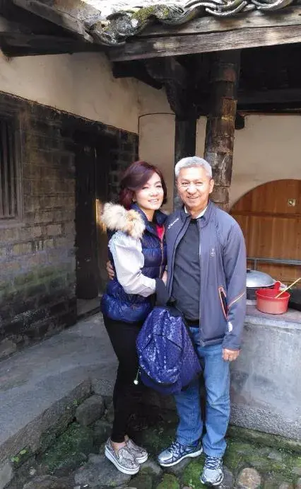 铝业大王管保强，40年代从梅州移居马来西亚，如今身家30亿美元