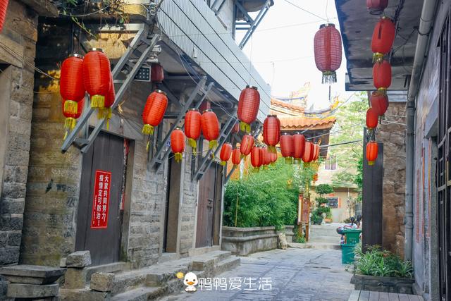 福建沿海600年石头城，沧海边古城下处处是风景，集民俗石雕一体