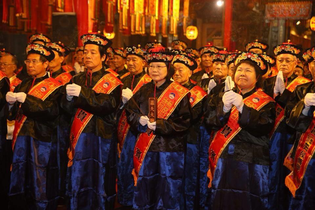 不想当中国人，绿营分子却想过端午？