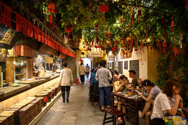 南京旅游不可错过的美食：南京大牌档，舌尖上的金陵味道