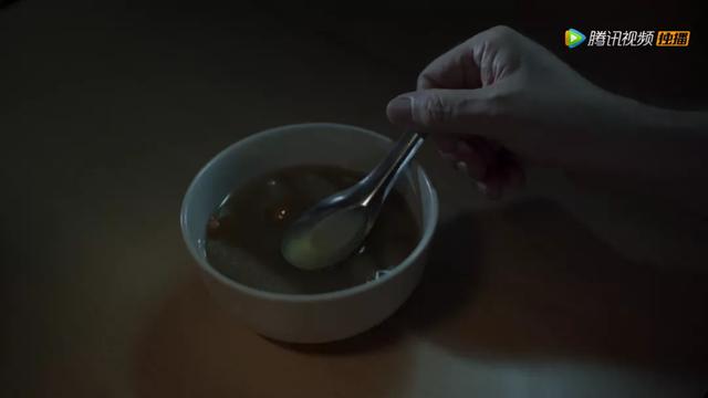 看了部包含成人内容的美食片，东南亚​版「小森林」