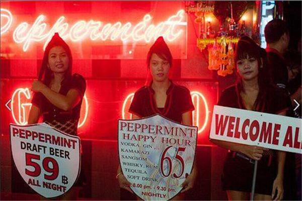 这个国家不禁“红灯区”，却偏偏禁止这两件事，这谁能接受？