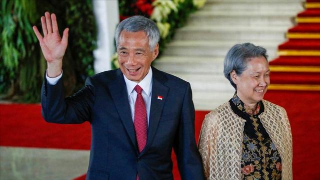 新加坡总理夫人转发一张图很有内涵，网友不再攻击，罕见获大量赞