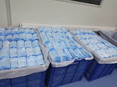 疯狂的口罩：从日赚15万，到面临亏损百万，只用了半个月