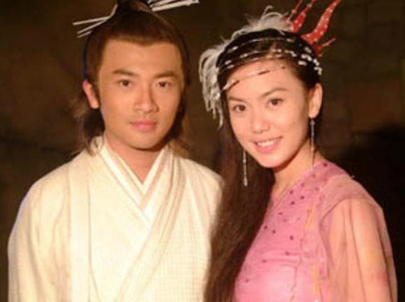 48岁的“殷素素”根本不输20岁，当年是新加坡广告费最高的模特