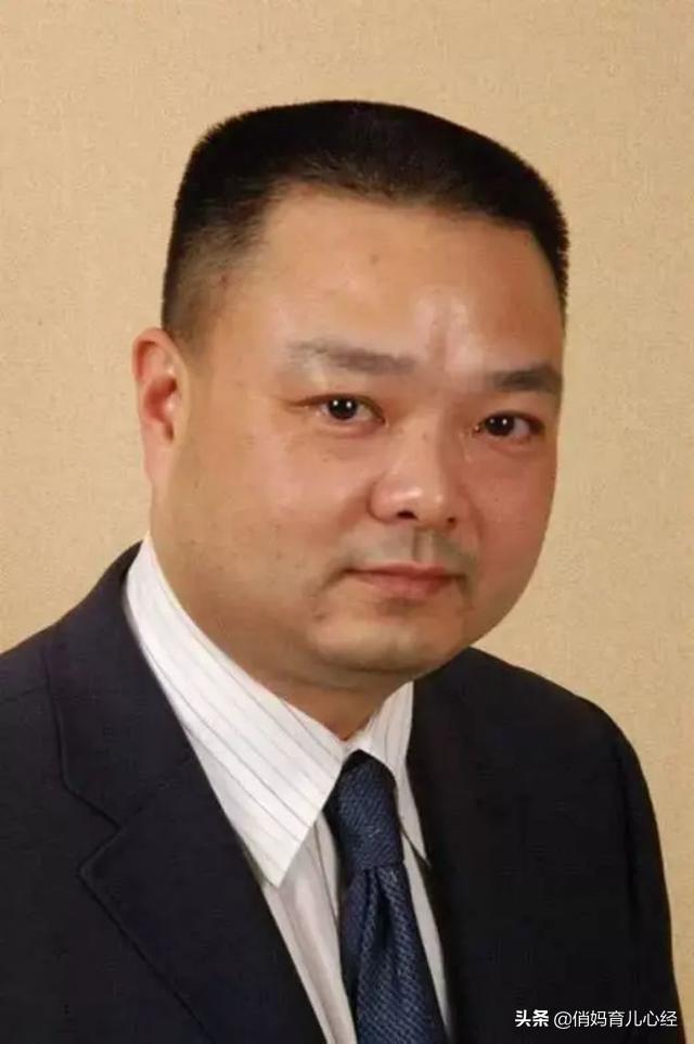 同是富二代，“华为太子”任平为什么没成为“国民老公”王思聪？
