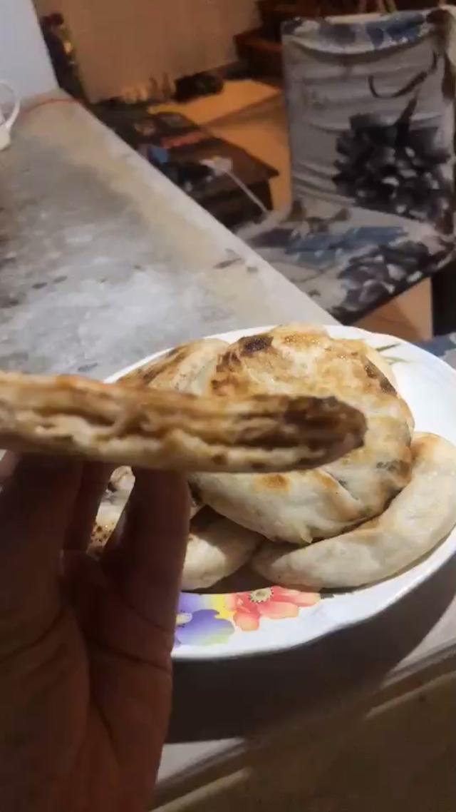 在新加坡，自制红糖火烧