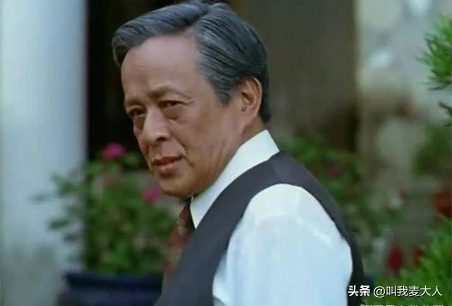他是刘德华的贵人，病逝被发现已僵硬，4任妻子7娃，灵堂争夺财产
