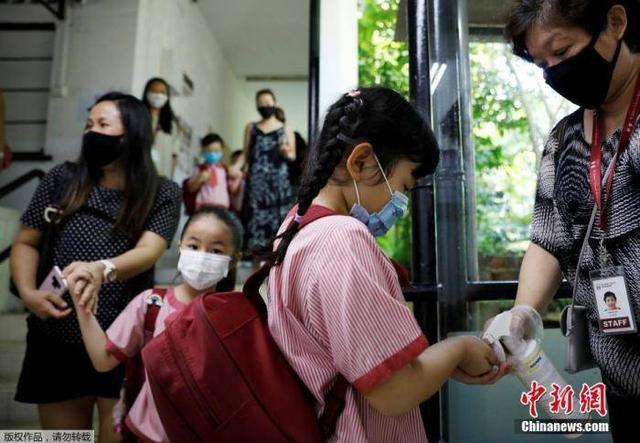 新加坡总统在李显龙建议下解散国会！265万选民7月10日投票大选，李显龙承诺：安全投票！政党有效竞争
