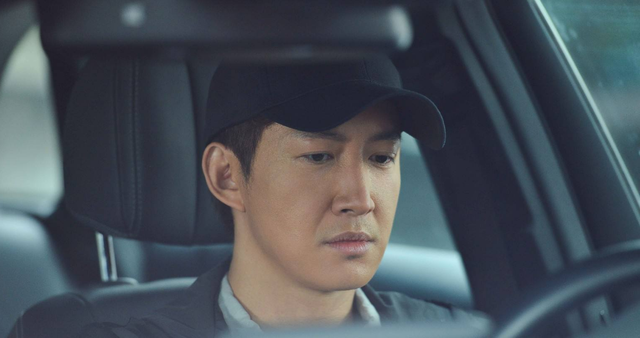 王阳与妻子都是话剧演员，他们在相恋六年终于步入了婚姻的殿堂