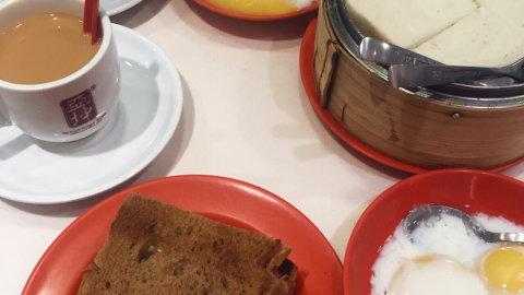 🇸🇬新加坡必吃打卡｜亚坤咖椰吐司➕肉骨茶探店