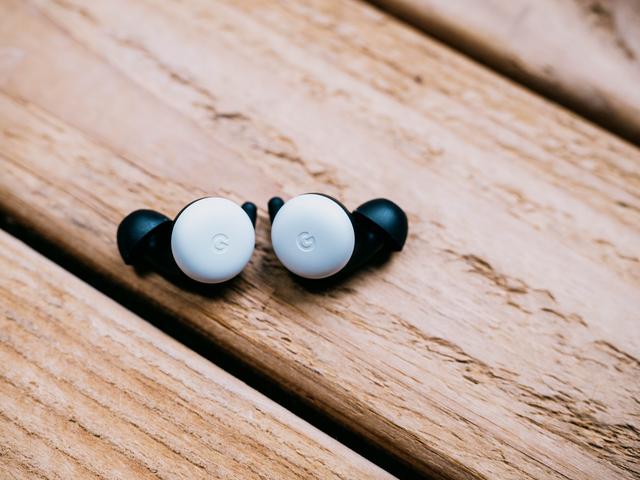 Google 在全球 9 个国家/地区推出了第二代 Pixel Buds，新颜色将于下个月到货