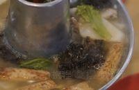 新加坡历史最悠久的鱼头炉本地也相当出名