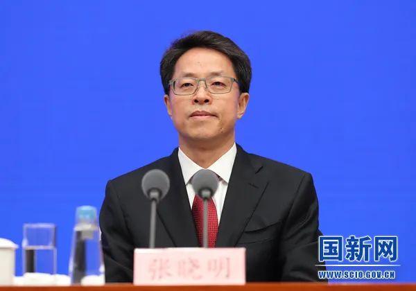 张晓明回应“制裁威胁”：有冇搞错？关你咩事
