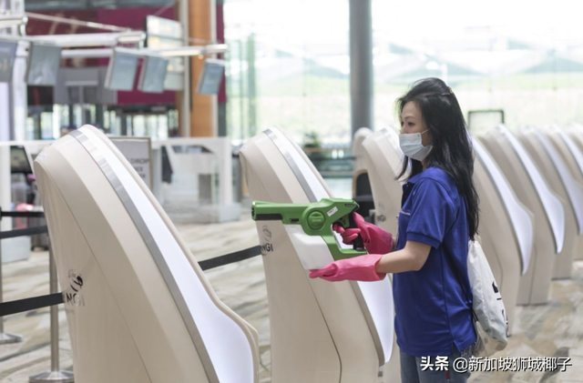 实拍！新加坡樟宜机场一波防疫黑科技！让你放心坐飞机