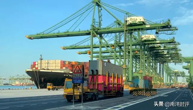 新加坡经济正式进入衰退 第二季GDP环比跌41.2%