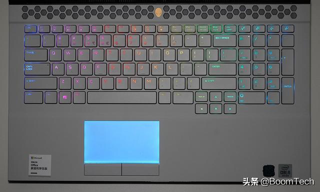 能否荣膺2020“烤机界霸主”称号 Alienware Area-51m R2双烤测试