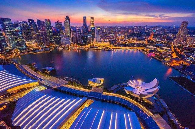 新加坡经济面临技术衰退，上半年经济萎缩6.5%！