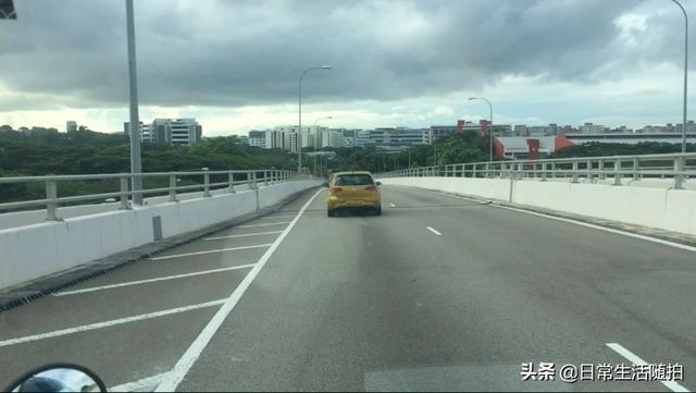新加坡街景，一场大雨就要来了