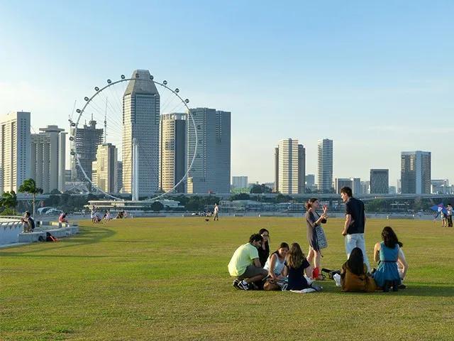 新加坡留学热 高考后如何申请新加坡留学？