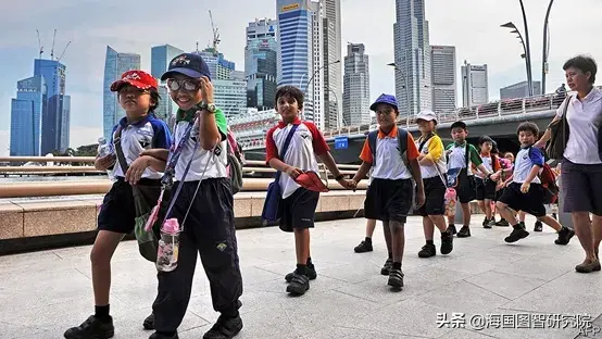 试析华文教育在新加坡的新发展