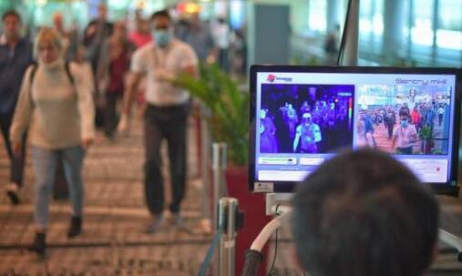 新马两国刚刚开启双向绿色通道，前线人员惨中招确诊