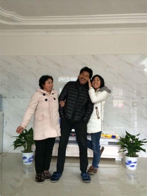 因为父送终，用10年逆袭成纽约程序员的深圳厂妹，疫情丢了工作