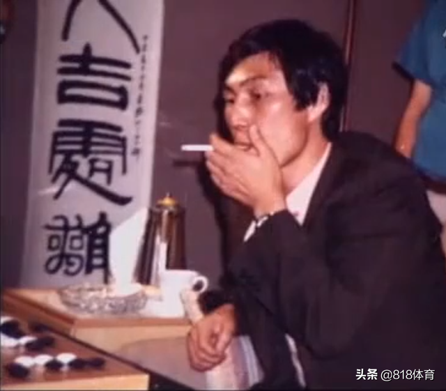 聂卫平89年坐错飞机痛失40万美金!应氏杯2-1曹薰铉,重感冒被翻盘