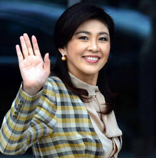 泰国前总理英拉，流亡国外依旧风光无限，她靠什么维持体面的生活